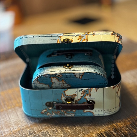 NWOT Jewelkeeper Paperboard Suitcases Decorative Storage Boxes World Map Design - Picture 8 of 9